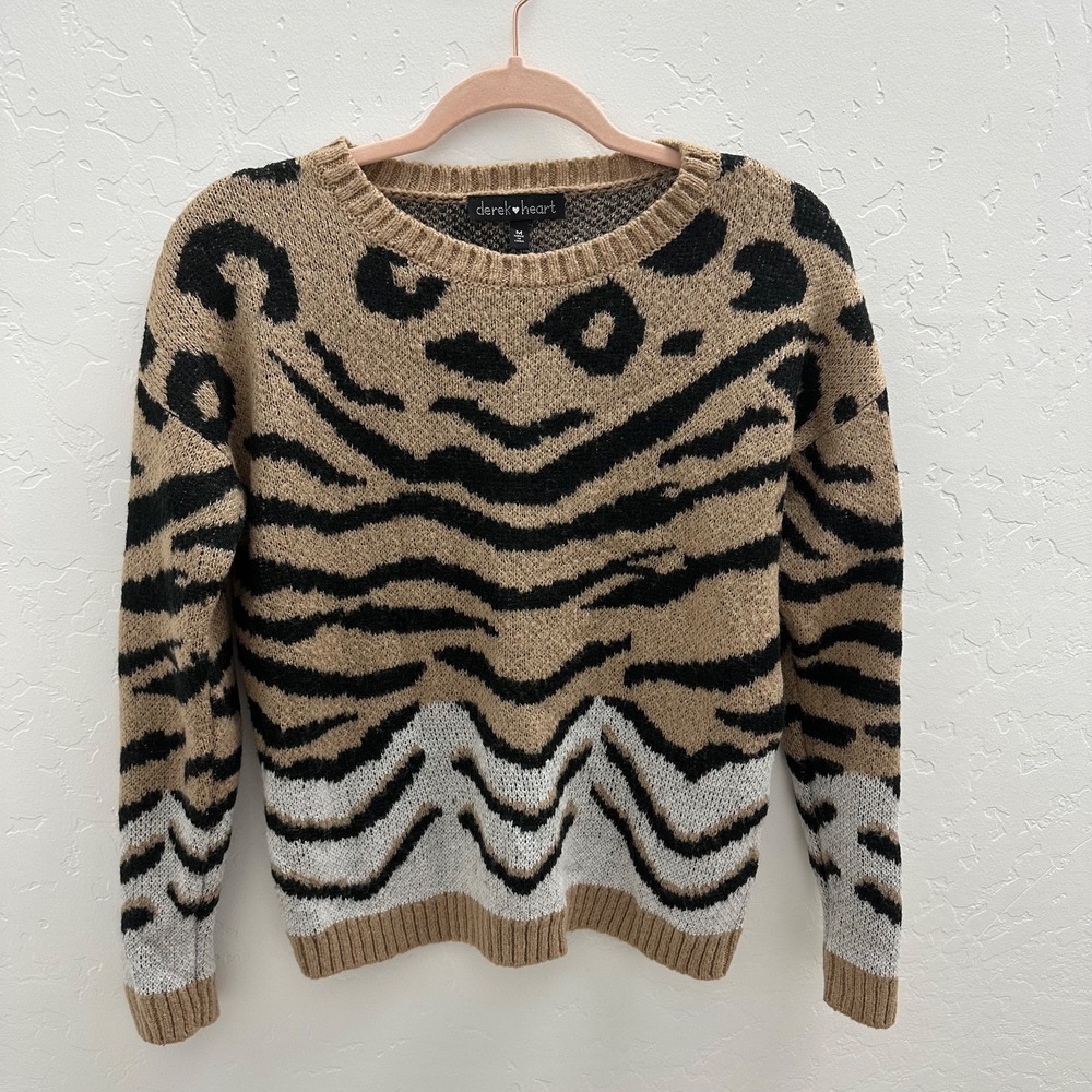 Derek Heart Animal Print Sweater